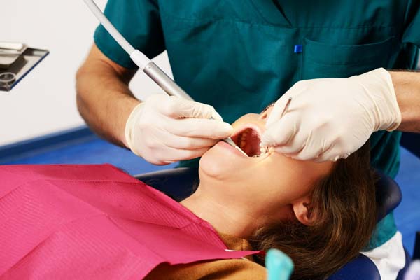 Dental Fillings To Repair Broken Teeth