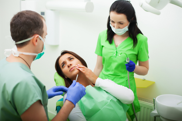 What Does A TMJ Dentist Do?
