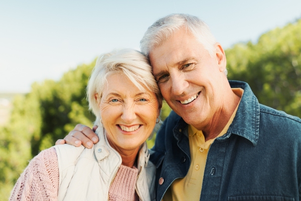 Which Cosmetic Dental Services Are Right For Your Smile?